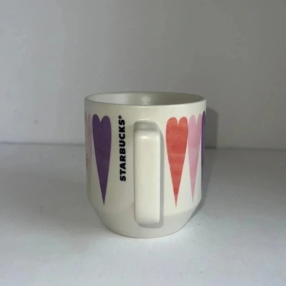 Starbucks “Hearts” Mug, c.2016, 12 fl oz / 355 ml - Picture 4 of 6